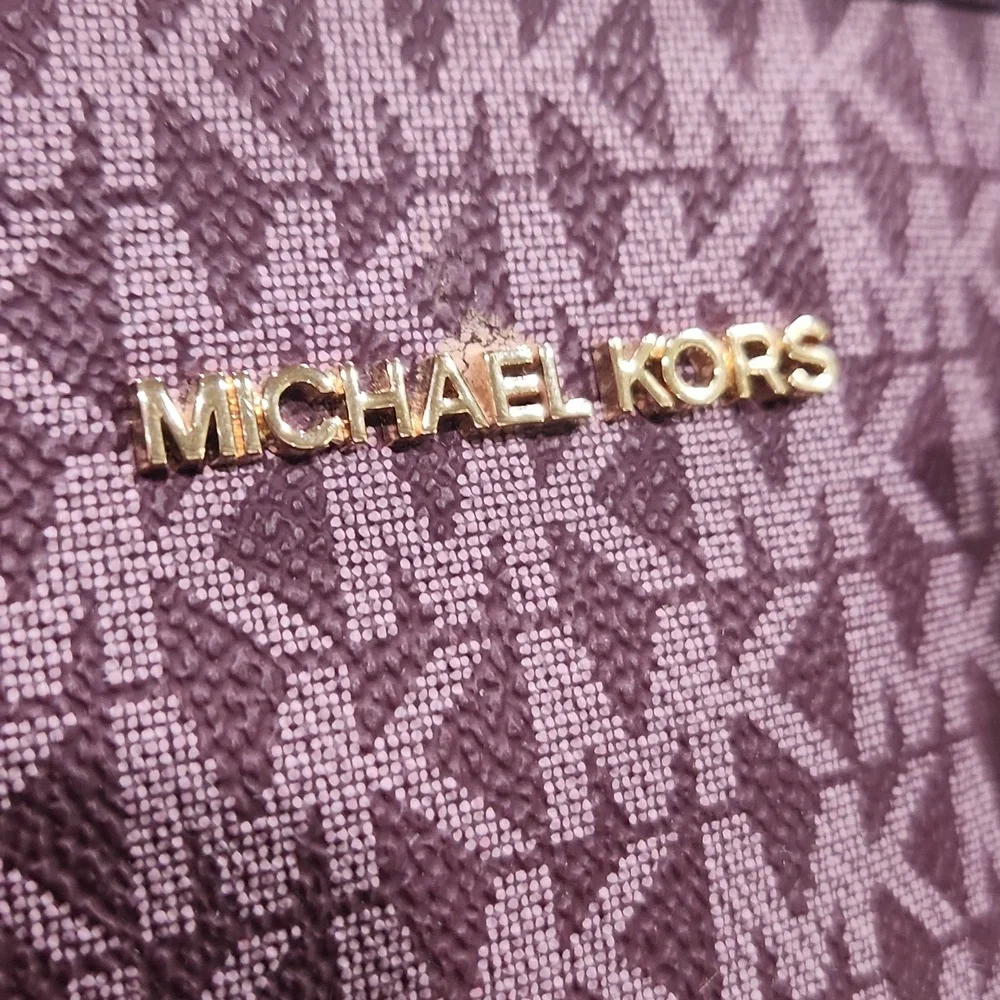 Michael Kors Purple Signature Bag - Picture 8 of 11
